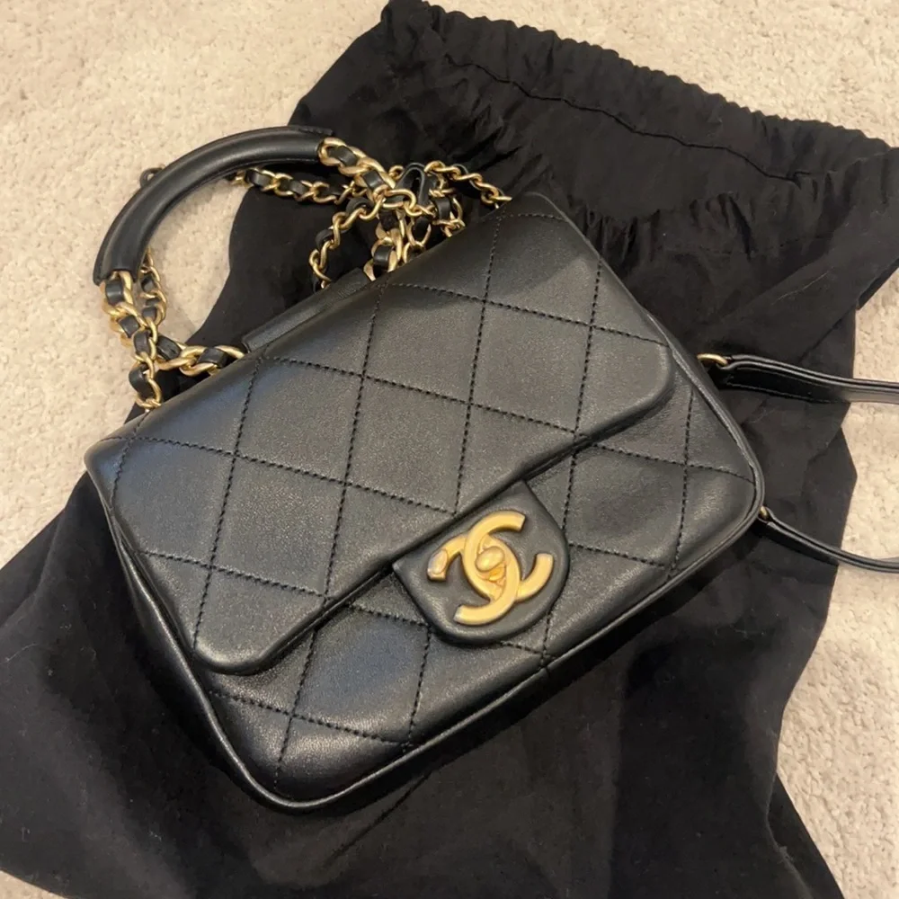 chanel mini squre with handle - Picture 1 of 1